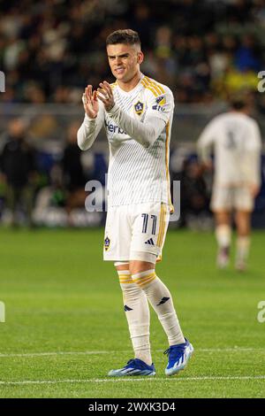 L'attaccante dei Los Angeles Galaxy Gabriel PEC (11) reagisce durante una partita della MLS contro i Seattle Sounders, sabato 30 marzo 2023, al Dignity Health SP Foto Stock