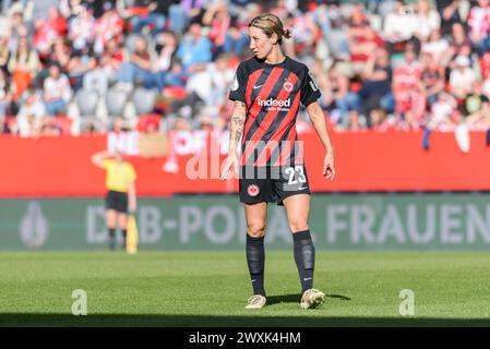 Monaco, Germania. 31 marzo 2024. Monaco di Baviera, Germania, 31 marzo 2024: Sara Doorsoun (23 Eintracht Francoforte) durante la semifinale della Coppa di Germania tra il Bayern Monaco e l'Eintracht Francoforte al Bayern Campus, Germania. (Sven Beyrich/SPP) credito: SPP Sport Press Photo. /Alamy Live News Foto Stock