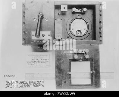 WESTERN Electric Company Airplane radio telefono modello Y-2447 CA. 1919 Foto Stock