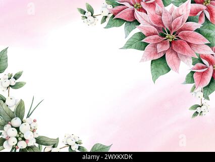 Biglietto d'auguri natalizio con fiori di punta rosa, rami di alberi di Natale e bacche di agrifoglio rosse Foto Stock