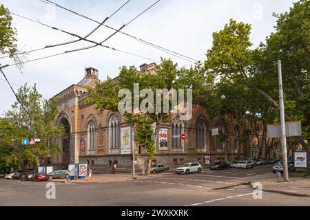 Odessa, Ucraina - giugno 28 2018: Il Teatro Filarmonico di Odessa è un teatro di fronte al Bristol Hotel. Foto Stock