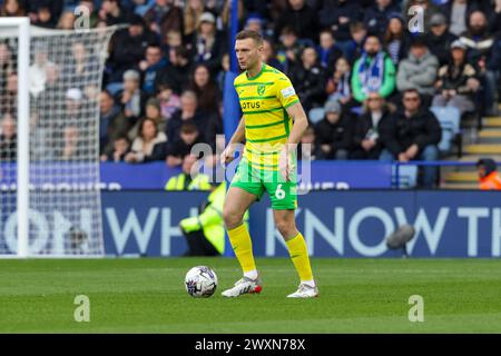 Leicester lunedì 1 aprile 2024. Ben Gibson di Norwich City durante la prima metà della partita del Campionato Sky Bet tra Leicester City e Norwich City al King Power Stadium di Leicester lunedì 1 aprile 2024. (Foto: John Cripps | mi News) crediti: MI News & Sport /Alamy Live News Foto Stock