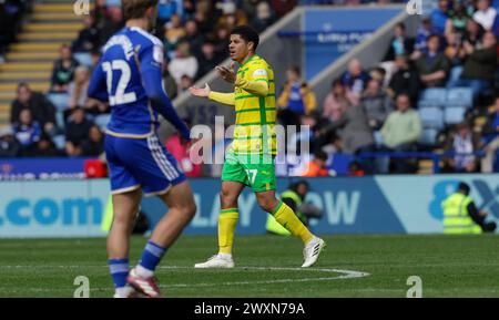 Leicester lunedì 1 aprile 2024. Gabriel Sara di Norwich City durante la seconda metà della partita del Campionato Sky Bet tra Leicester City e Norwich City al King Power Stadium di Leicester lunedì 1 aprile 2024. (Foto: John Cripps | mi News) crediti: MI News & Sport /Alamy Live News Foto Stock