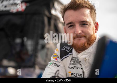 Richmond, Virginia, Stati Uniti. 30 marzo 2024. Il pilota della NASCAR Cup Series, TY DILLON, si prepara per il Toyota Owner's 400 a Richmond, Virginia, USA. (Immagine di credito: © Logan T Arce Action Sports/ASP) SOLO PER USO EDITORIALE! Non per USO commerciale! Foto Stock