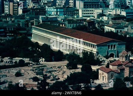 L'Agorà con il portico di Attalo, Atene, Grecia 1980 Foto Stock