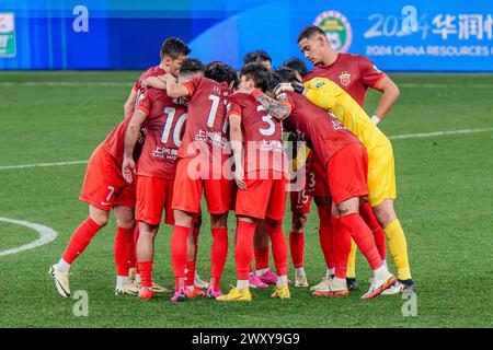 Lo Shanghai Port Football Club ha sconfitto l'Henan Jiuzu Dukang Football Club con 3-1 nel terzo turno della Chinese Super League (CSL) 2024 a Shanghai, Foto Stock