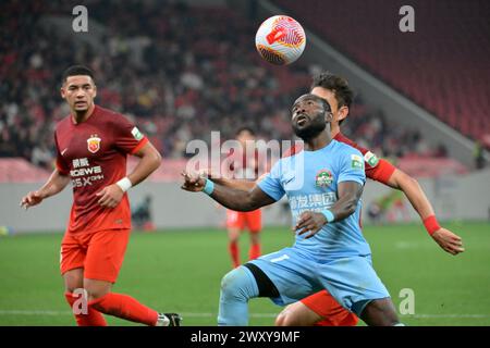 Lo Shanghai Port Football Club ha sconfitto l'Henan Jiuzu Dukang Football Club con 3-1 nel terzo turno della Chinese Super League (CSL) 2024 a Shanghai, Foto Stock