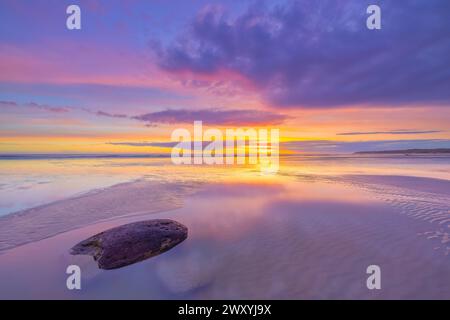 Un bellissimo tramonto sulla spiaggia vicino a Wissant, Cote d'Opale, Francia Foto Stock