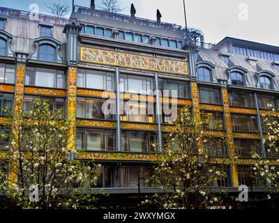 Parigi 1er arrondissement. Facciata della Samaritaine (Gran magasin). Ile de France. Francia Foto Stock