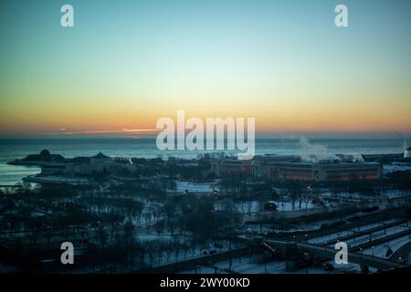 Il sole sorge a Chicago Foto Stock