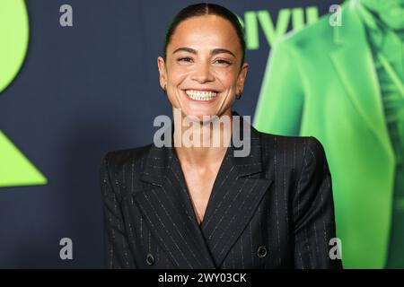 Los Angeles, Stati Uniti. 2 aprile 2024. LOS ANGELES, CALIFORNIA, Stati Uniti d'America - 2 APRILE: Alice Braga arriva alla proiezione speciale di Los Angeles della "Guerra civile" di A24 tenutasi all'Academy Museum of Motion Pictures il 2 aprile 2024 a Los Angeles, California, Stati Uniti. (Foto di Xavier Collin/Image Press Agency) credito: Image Press Agency/Alamy Live News Foto Stock