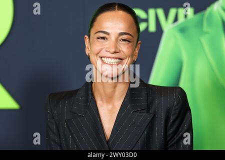 Los Angeles, Stati Uniti. 2 aprile 2024. LOS ANGELES, CALIFORNIA, Stati Uniti d'America - 2 APRILE: Alice Braga arriva alla proiezione speciale di Los Angeles della "Guerra civile" di A24 tenutasi all'Academy Museum of Motion Pictures il 2 aprile 2024 a Los Angeles, California, Stati Uniti. (Foto di Xavier Collin/Image Press Agency) credito: Image Press Agency/Alamy Live News Foto Stock