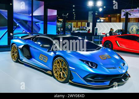 Thailandia-27 marzo 2024: Blue lamborghini Aventador SVJ 63 sarà limitata alla produzione di sole 963 unità, con un motore V12 da 6,5 litri. Al 45° Bangkok Int Foto Stock