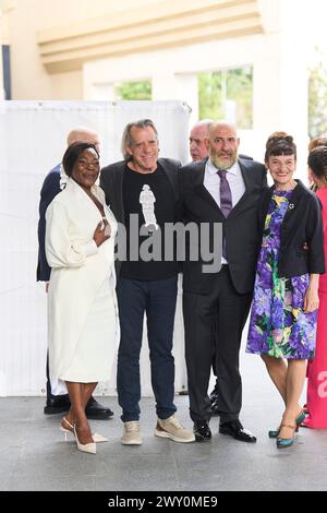 Cadice. Spagna. 20240403, Concha Buika, Luis Pastor, Karra Elejalde partecipa alla consegna di medaglie d'oro al merito in Belle Arti 2022 al Palacio de Congresos il 3 aprile 2024 a Cadice, Spagna Foto Stock