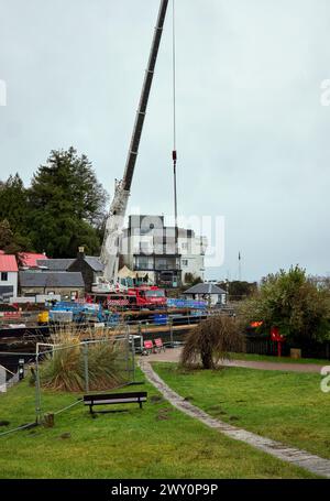 Importanti lavori di ingegneria civile intrapresi all'estremità nord-atlantica del canale Crinan. Crinan, Argyll e Bute, Scozia Foto Stock