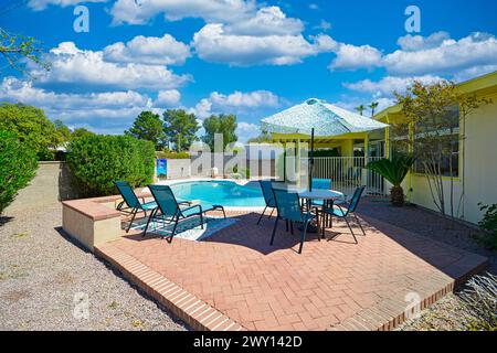 Casa con piscina - Arizona che vive nei sobborghi di Tucson. Foto Stock