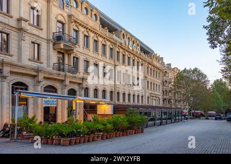 Vista all'alba del centro storico di Ganja, Azerbaigian Foto Stock