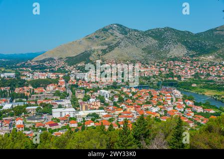 Vista panoramica della città bosniaca di Trebinje Foto Stock