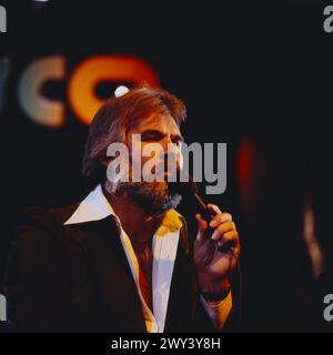 Disco, ZDF Musiksendung, Deutschland, 1977, Auftritt von Kenny Rogers, amerikanischer Country Musik Sänger. Foto Stock