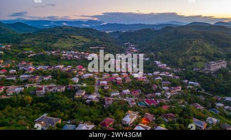 Vista panoramica all'alba di Kutaisi, Georgia Foto Stock