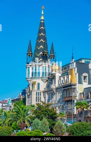 Case storiche nella città costiera georgiana di Batumi Foto Stock