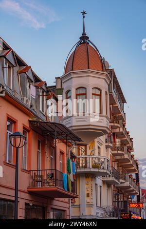 Case storiche nella città costiera georgiana di Batumi Foto Stock