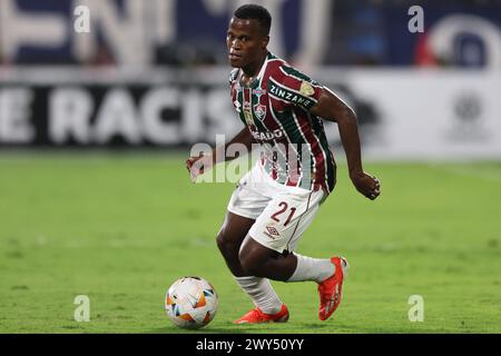 Lima, Perù. 4 aprile 2024. Jhon Arias di Fluminense durante la CONMEBOL Libertadores Cup, partita, gruppo A, data 1, tra Alianza Lima e Fluminense FC giocata allo stadio Alejandro Villanueva Melcochita il 3 aprile 2024 a Lima, Perù. (Foto di Miguel Marrufo/PRESSINPHOTO) credito: PRESSINPHOTO SPORTS AGENCY/Alamy Live News Foto Stock