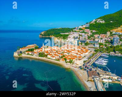 Vista aerea della città vecchia di Budva, Montenegro Foto Stock