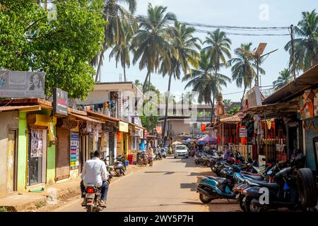 Indien, Goa, Siolim, Strassenszene Foto Stock