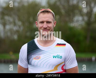 Dortmund, Germania. 4 aprile 2024. Canottaggio: Presentazione degli otto tedeschi: Mattes Schönherr. Crediti: Bernd Thissen/dpa/Alamy Live News Foto Stock