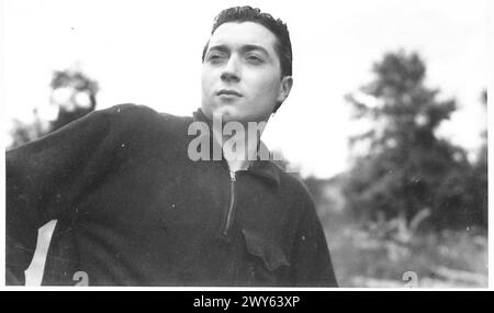 STAMPA GRATUITA DEL QUOTIDIANO - Gerard Darne, 18 anni. , British Army, 21st Army Group Foto Stock