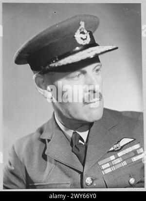 AIR MARSHAL SIR RODERIC HILL, KCB, MC, AFC., membro aereo per l'addestramento. Foto pubblicata nell'ottobre 1945. , Royal Air Force Foto Stock