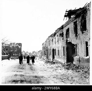 LA GERMANIA NE PAGA IL PREZZO NEL "TRIANGOLO DI SITTARD” - i tedeschi si insediano a Havert. , British Army, 21st Army Group Foto Stock