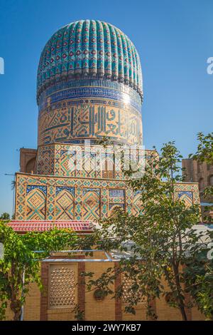 Samarcanda, Samarcanda, Uzbekistan, Asia centrale. La cupola scanalata della Moschea Bibi Khanym a Samarcanda. Foto Stock