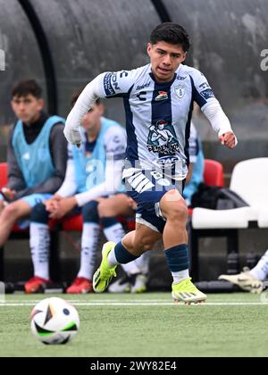 AMSTERDAM - Jesus Salinas del CF Pachuca U17 durante la partita dell'Ajax Future Cup 2024 tra il CF Pachuca o17 e il FC Nordsjaelland o17 al complesso sportivo De Toekomst il 1° aprile 2024 ad Amsterdam, Paesi Bassi. ANP | Hollandse Hoogte | GERRIT VAN COLOGNE Foto Stock