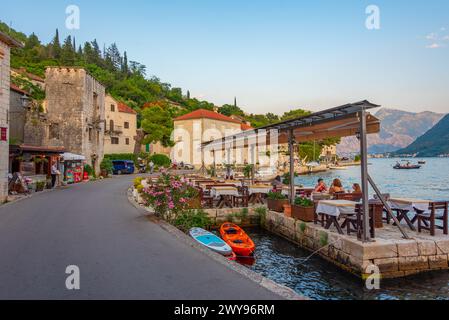 Perast, Montenegro, 7 luglio 2023: Passeggiata a Perast in Montenegro Foto Stock
