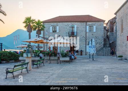 Perast, Montenegro, 7 luglio 2023: Passeggiata a Perast in Montenegro Foto Stock