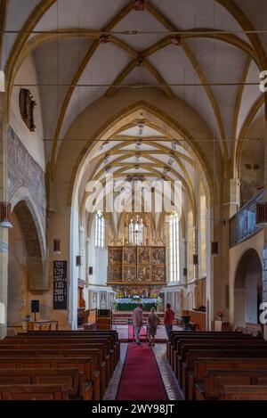 Medias, Romania, 15 agosto 2023: Interno della chiesa evangelica di Santa Margherita nella città rumena di Medias Foto Stock