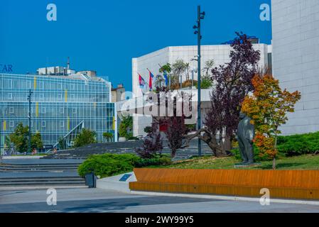 Novi Sad, Serbia, 24 luglio 2023: Teatro nazionale nella città serba Novi Sad Foto Stock