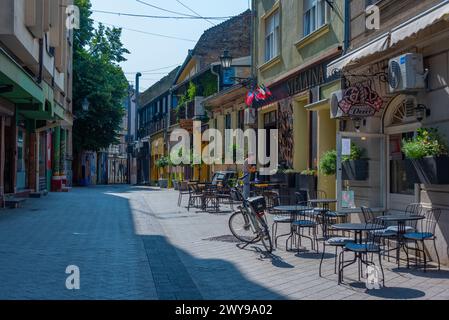 Novi Sad, Serbia, 24 luglio 2023: Via nel centro della città serba Novi Sad Foto Stock