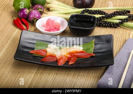 Lo stimpson surf vonam o hokkigai sashimi - cucina giapponese. Foto Stock