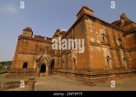 Tempio di Dhammayangyi, Bagan Pagan, sito patrimonio dell'umanità dell'UNESCO, Myanmar, Asia Copyright: MichaelxSzafarczyk 1235-1108 Foto Stock