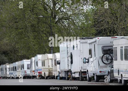 Roulotte o furgoni a Bristol, Regno Unito. Durdham a terra. Foto Stock