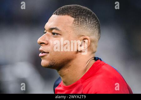 Marsiglia, Francia. 31 marzo 2024. MARSIGLIA, FRANCIA - MARZO 31: Kylian Mbappe del Paris Saint-Germain durante la partita di Ligue 1 Uber Eats tra Olympique de Marseille e Paris Saint-Germain all'Orange Velodrome il 31 marzo 2024 a Marsiglia, Francia. (Foto di Matthieu Mirville/Agenzia BSR) credito: Agenzia BSR/Alamy Live News Foto Stock