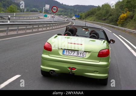 Coppia in macchina. Foto Stock