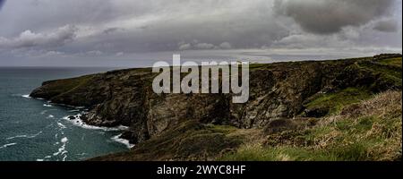 Viste e paesaggi che circondano il timtagel sulla costa occidentale della cornovaglia, il sentiero costiero sud-ovest boscastle bodmin Moor Foto Stock