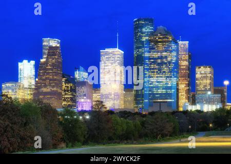Houston Downtown di notte a Houston, Texas, Stati Uniti Foto Stock