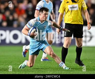 Twickenham, Regno Unito. 5 aprile 2024. Coppa dei campioni europei di rugby. Harlequins V Glasgow Warriors. Twickenham Stoop. Twickenham. George Horne (Glasgow) si è schierato durante la gara di Harlequins V Glasgow Warriors Investec Champions Cup del 16° turno. Crediti: Sport in foto/Alamy Live News Foto Stock