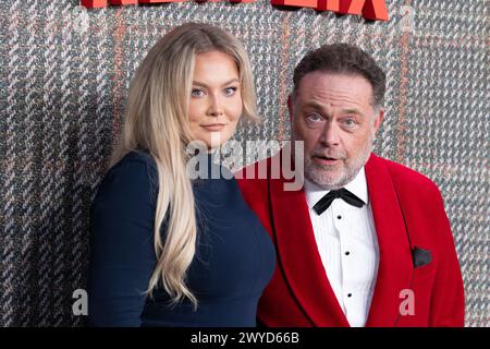 Celebs assistono al Red carpet per la premiere dei gentiluomini con: John Thompson Where: London, United Kingdom When: 05 Mar 2024 Credit: Phil Lewis/WENN Foto Stock