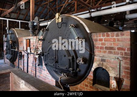 Boiler House a Sovereign Hill. Il vapore generato dal calore viene utilizzato per convertire l'acqua in potenti motori a vapore e motori per le attrezzature dei minatori Foto Stock